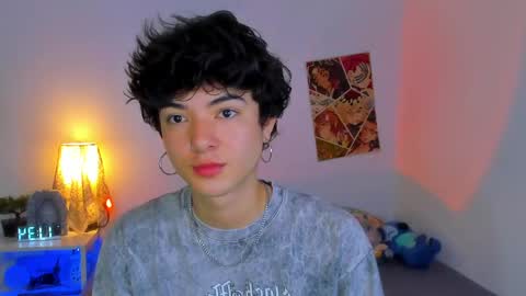 elliotvolkov online show from May 8, 4:34 pm