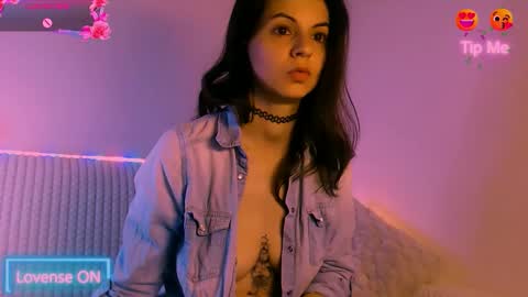 Snapshot of ellisa_26 chatting on May 10, 6:57 pm Elisa online show from May 10, 6:57 pm