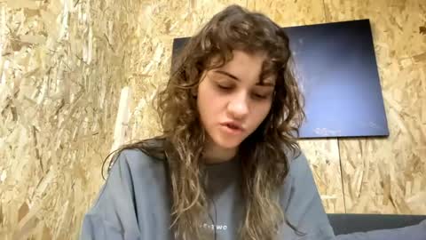 Snapshot of elliselic chatting on May 24, 6:13 pm Jane online show from May 24, 6:13 pm