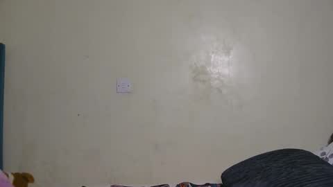 Snapshot of elllanna chatting on May 14, 3:52 pm elllanna online show from May 14, 3:52 pm
