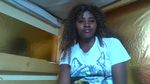 Snapshot of ellodi chatting on June 16, 7:38 pm Ellodi online show from June 16, 7:38 pm