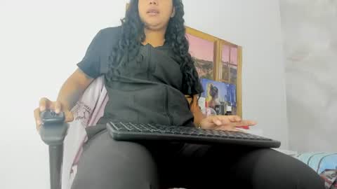 ellybloom online show from July 14, 1:50 pm