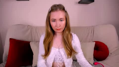 Elly online show from November 11, 2:55 am