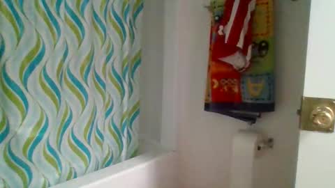 elmario24 online show from March 21, 2:49 am