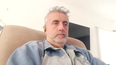 fer online show from December 23, 3:23 pm