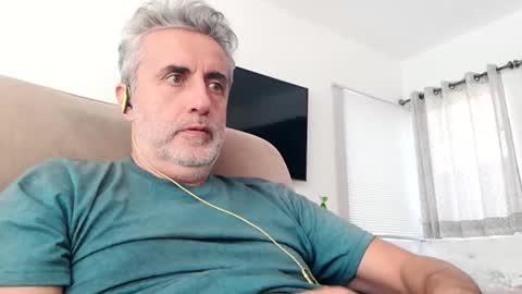 fer online show from February 2, 6:53 pm