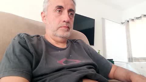 fer online show from March 5, 8:10 pm