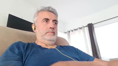 fer online show from March 9, 2:21 pm