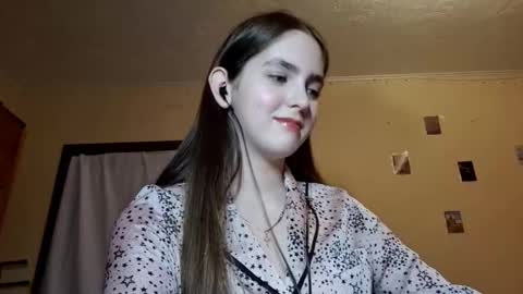 Kate online show from February 20, 5:02 pm