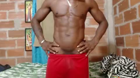 elmiltonnjakee online show from June 30, 6:03 am