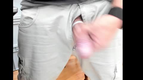 Snapshot of elmorochopijudo chatting on December 5, 7:17 pm elmorochopijudo online show from December 5, 7:17 pm