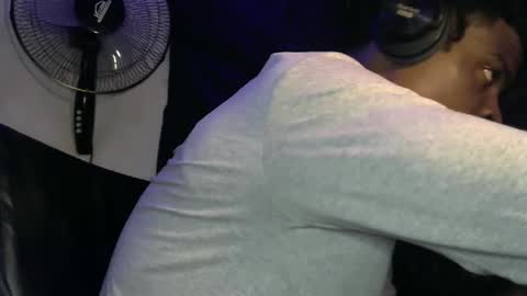 Snapshot of elniga21 chatting on December 30, 6:09 am EL NIIGGGAA 21 EL NIGGA 21 online show from December 30, 6:09 am