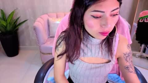 Elody  online show from November 30, 3:10 am