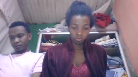 elodynarcisse online show from December 19, 3:57 am