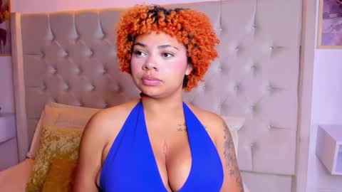 Maya online show from December 5, 10:13 am