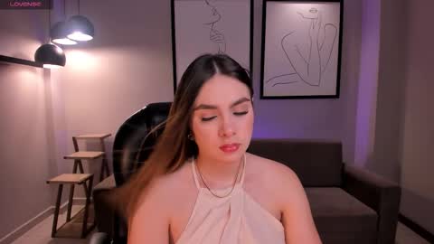 Snapshot of eloisaolivero chatting on November 18, 7:29 pm ELOISA OLIVERO online show from November 18, 7:29 pm