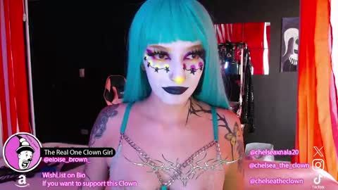Snapshot of eloise_brown_ chatting on June 1, 4:31 pm Chelsea Please help me to reach 100 thumbs up online show from June 1, 4:31 pm