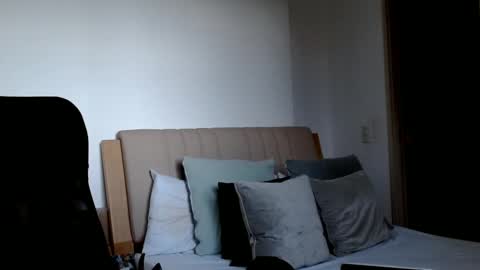 elosocazador online show from December 3, 10:07 pm