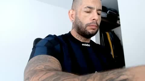 elosocazador online show from January 25, 12:26 pm