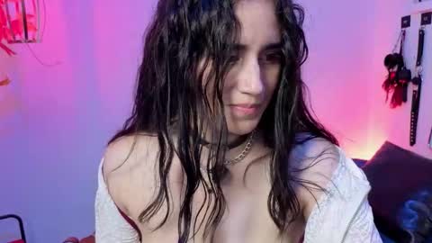 elowen_halley1 online show from March 13, 9:54 pm