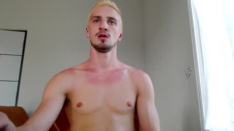 elpsycongroo online show from February 4, 9:28 am