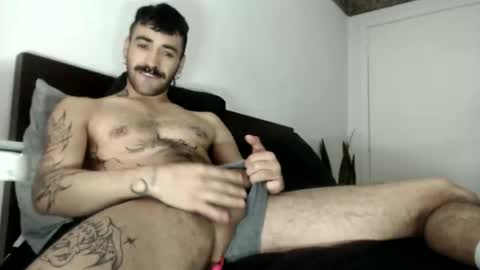 elputoquetegusta online show from December 5, 7:10 pm