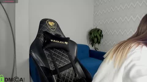 elsa_carterr online show from November 19, 2:06 pm