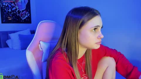 elsa_carterr online show from December 18, 12:11 pm