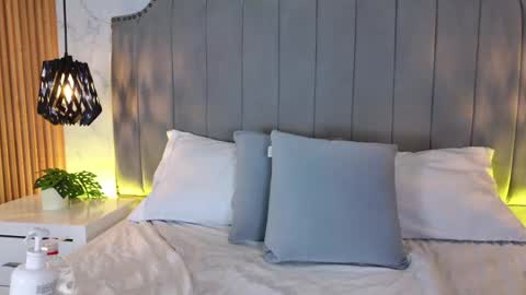 Isabela Martinez online show from May 28, 4:10 am