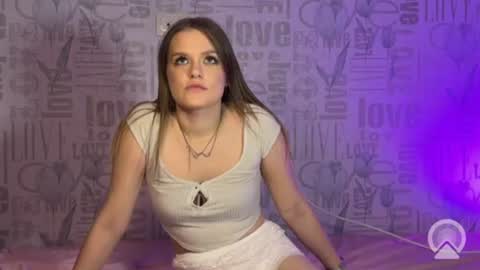 elsa_rioni online show from June 24, 10:09 pm