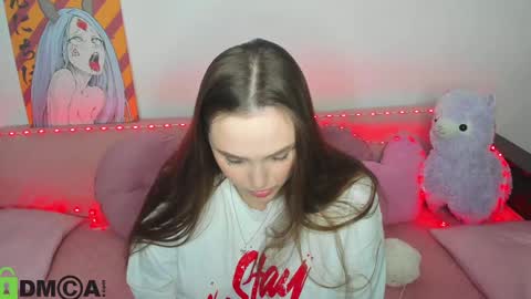 Snapshot of elsamails chatting on December 5, 5:50 pm Elsa online show from December 5, 5:50 pm