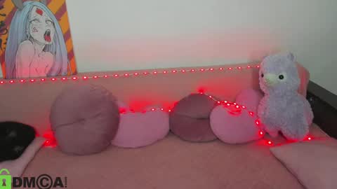 Snapshot of elsamails chatting on December 5, 8:55 pm Elsa online show from December 5, 8:55 pm