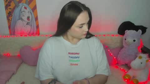 Snapshot of elsamails chatting on December 14, 7:57 pm Elsa online show from December 14, 7:57 pm