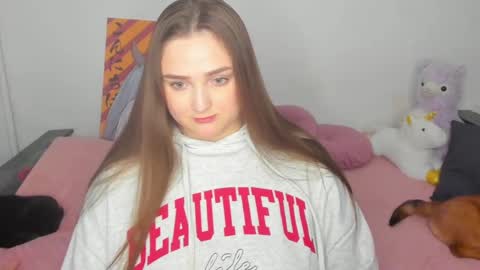 Snapshot of elsamails chatting on January 4, 10:45 pm Elsa online show from January 4, 10:45 pm