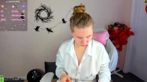 Elsie online show from November 1, 1:07 am