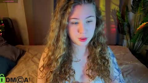 Elsie online show from April 22, 1:08 am