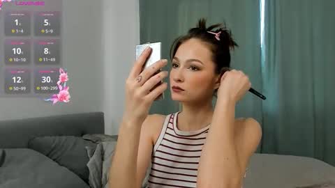 Elizabeth online show from February 18, 6:20 am