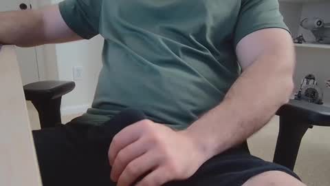 Snapshot of eltanke2206 chatting on March 11, 7:14 pm alexgarg online show from March 11, 7:14 pm