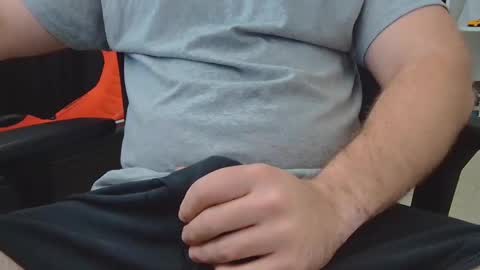 Snapshot of eltanke2206 chatting on October 20, 6:52 pm alexgarg online show from October 20, 6:52 pm