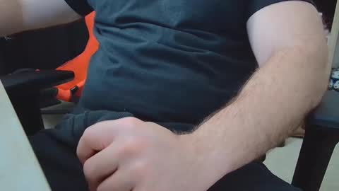 Snapshot of eltanke2206 chatting on February 10, 7:07 pm alexgarg online show from February 10, 7:07 pm