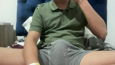 Snapshot of elvergudo0 chatting on July 5, 6:53 am Diego online show from July 5, 6:53 am