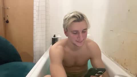 Elvin Vaenight online show from November 3, 10:53 pm