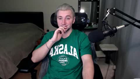 Elvin Vaenight online show from November 13, 11:03 pm