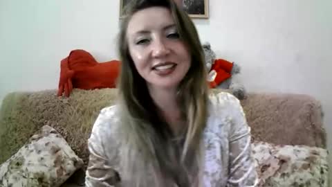 ElvinaSweet online show from October 3, 5:37 am