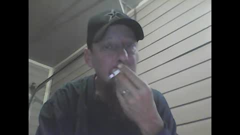 elwooood7 online show from December 28, 12:03 pm