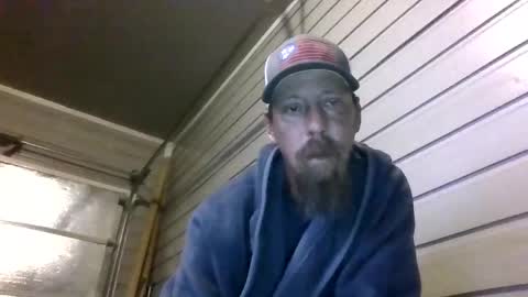 elwooood7 online show from March 15, 11:38 am