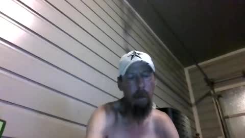 Snapshot of elwooood7 chatting on June 20, 11:35 am elwooood7 online show from June 20, 11:35 am