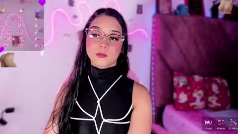 ely_w1 online show from November 3, 9:05 pm