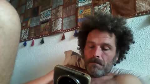 elyjahoye online show from September 13, 12:05 pm