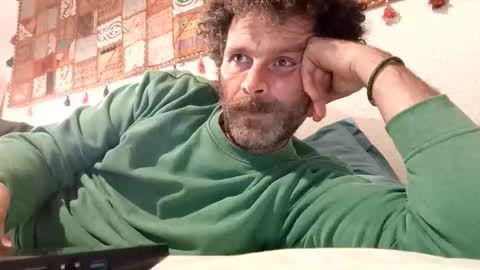 elyjahoye online show from November 17, 8:36 pm